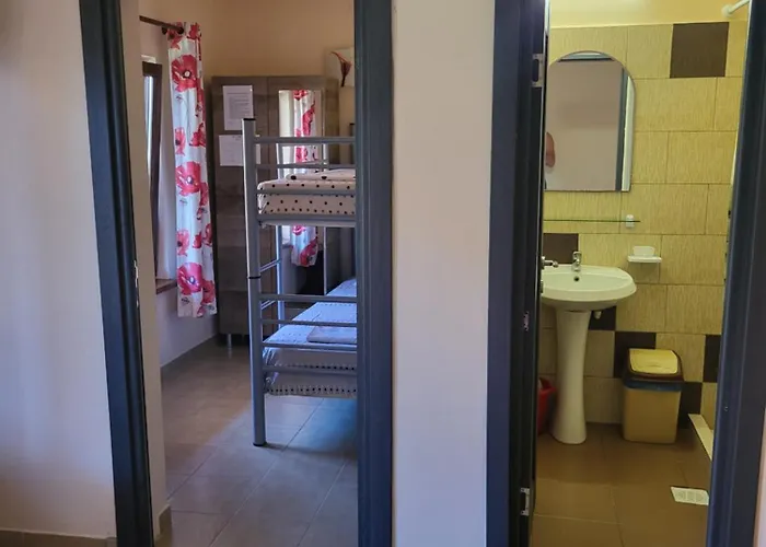 Casa de hóspedes Roxana *